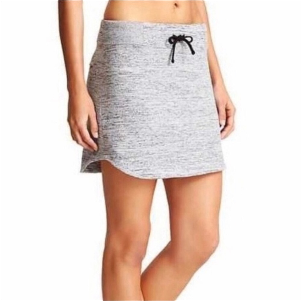 Athleta skirt